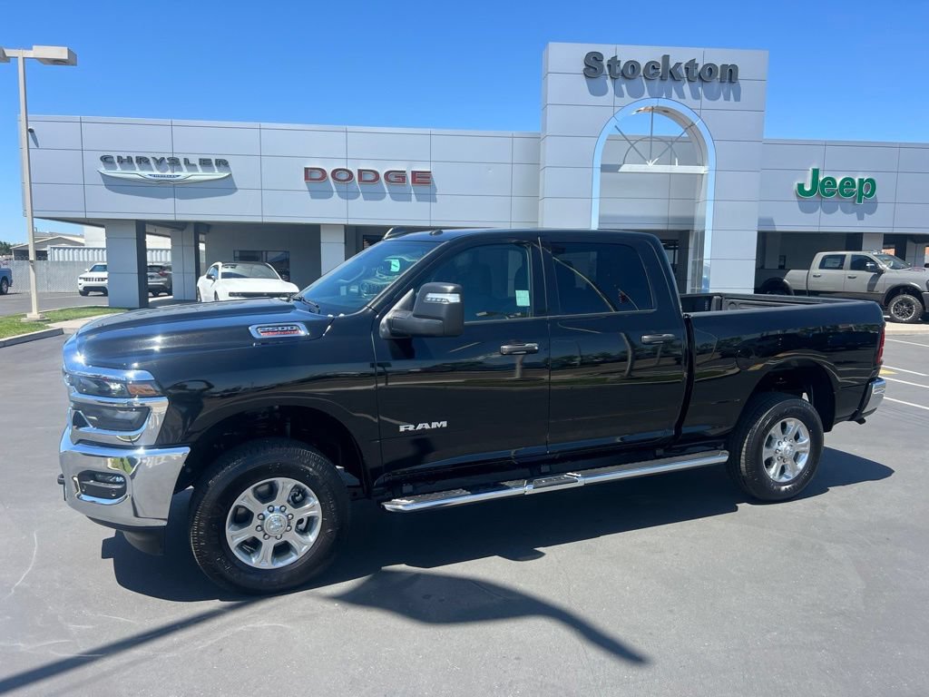 Used 2026 RAM 2500 Big Horn AWD/4WD image 3