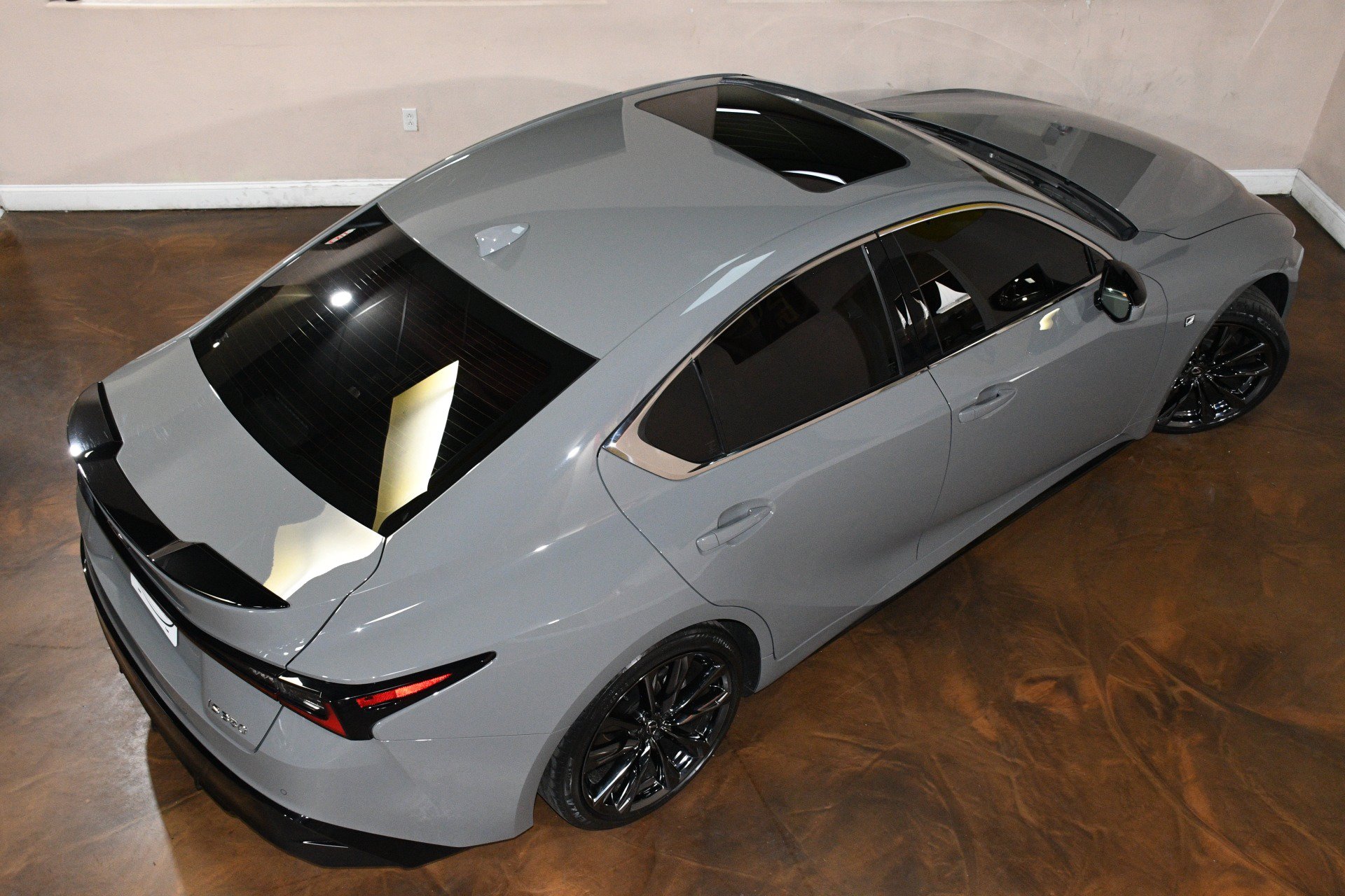Used 2024 Lexus IS 350 F Sport RWD image 75