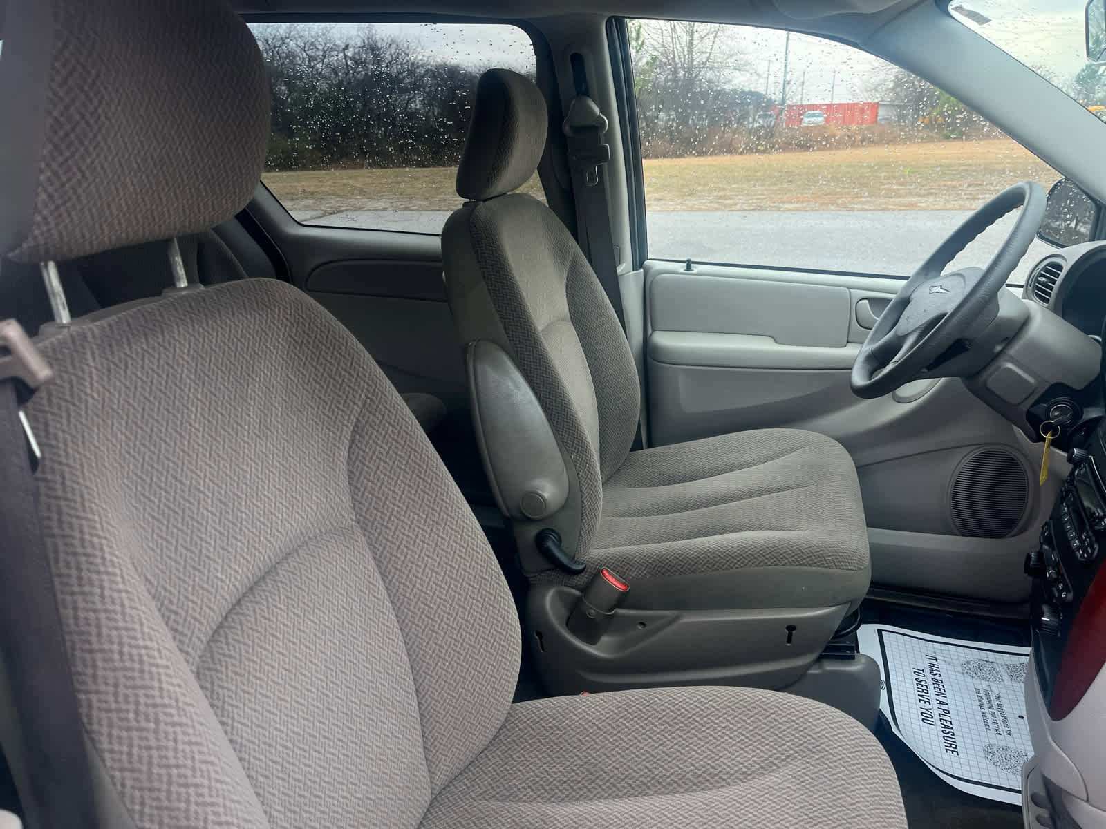 Used 2007 Chrysler Town & Country w/ Popular Equipment Group I image 19