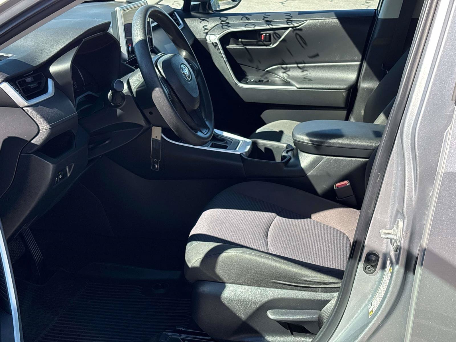 Certified 2023 Toyota RAV4 LE AWD/4WD image 8