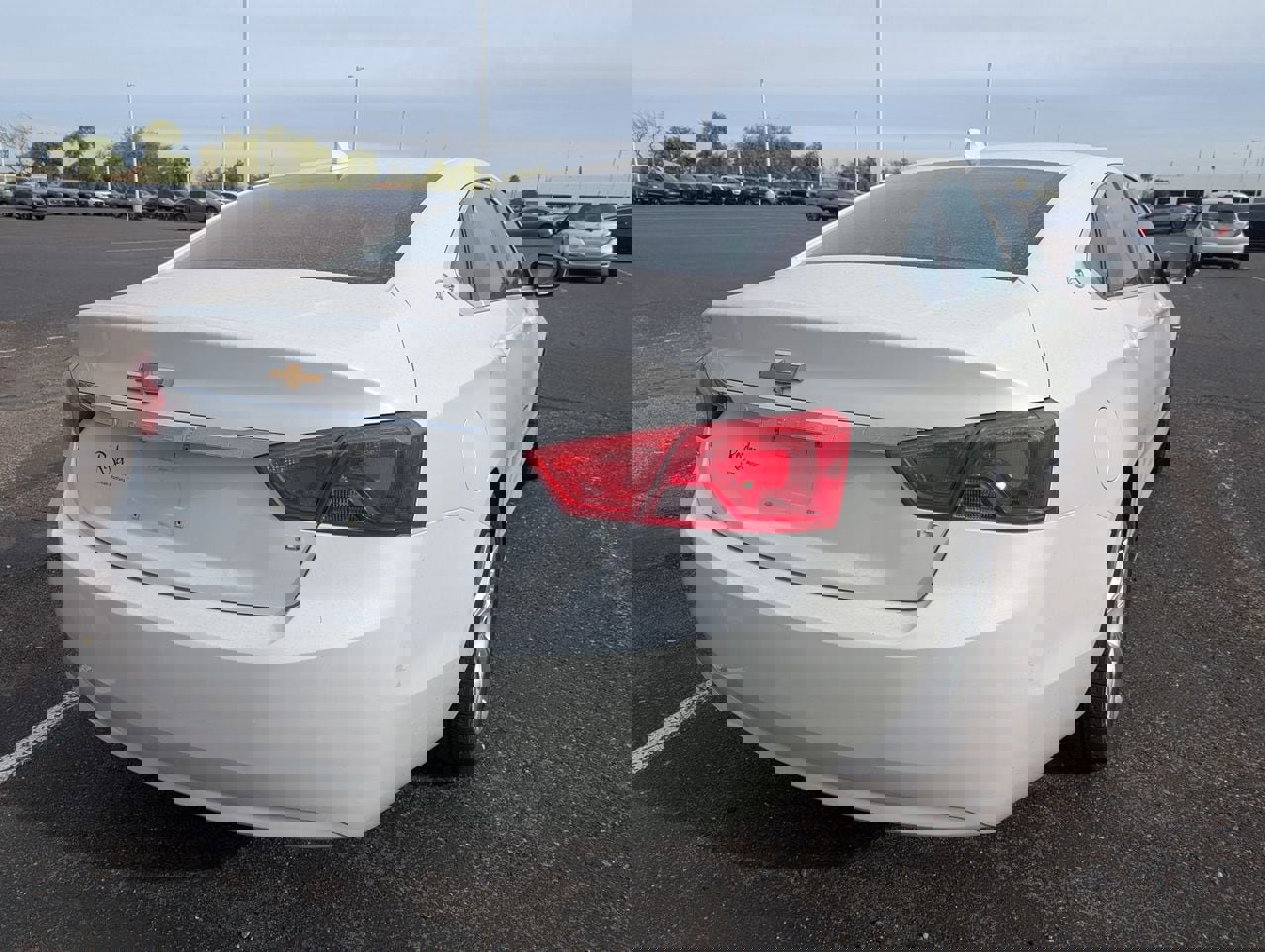 Used 2015 Chevrolet Impala LT image 5