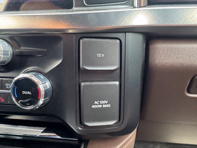 Used 2025 Ford F350 King Ranch AWD/4WD image 31
