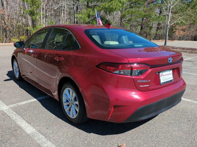 Used 2024 Toyota Corolla XLE image 6