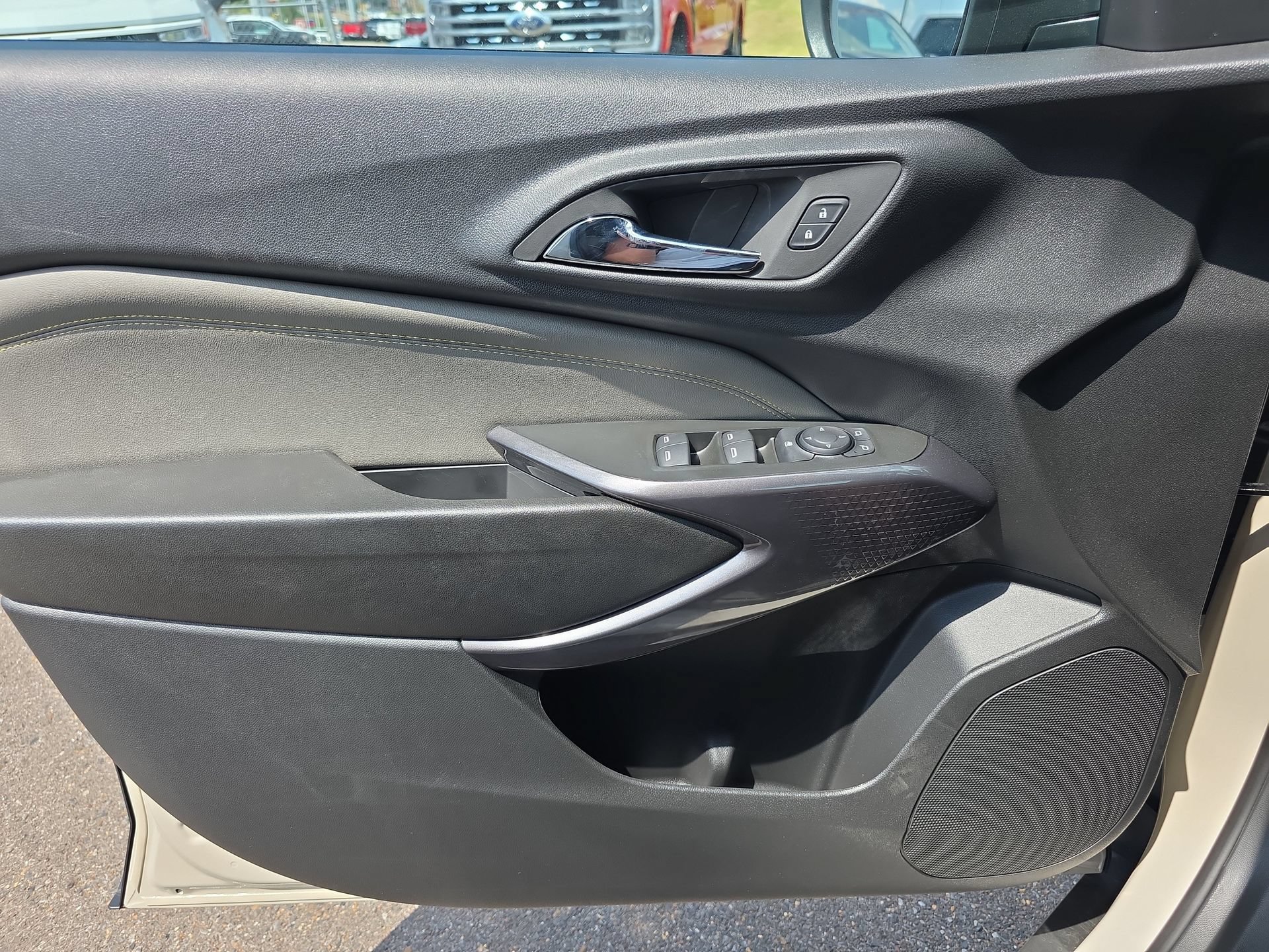 New 2026 Chevrolet Trax ACTIV FWD image 17