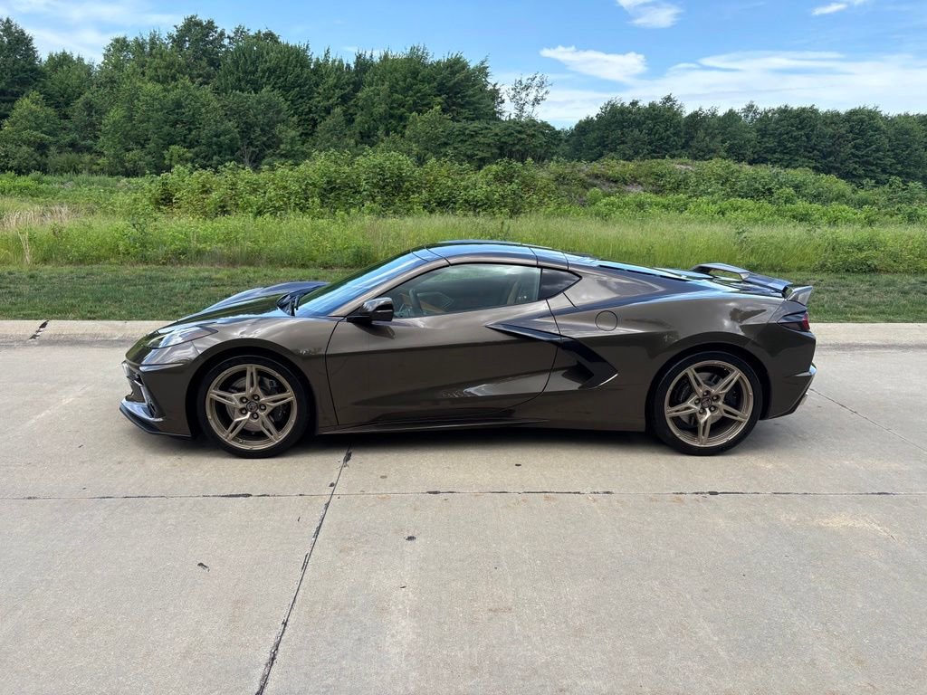Used 2021 Chevrolet Corvette Stingray Preferred Cpe w/ Z51 Performance Package RWD image 6