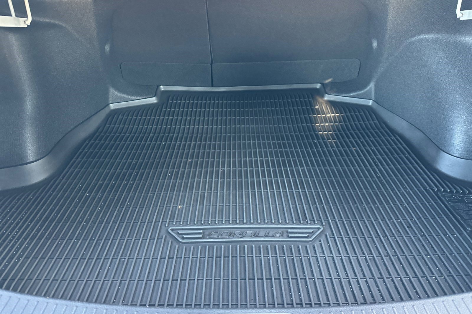 Used 2025 Toyota Corolla XSE image 19