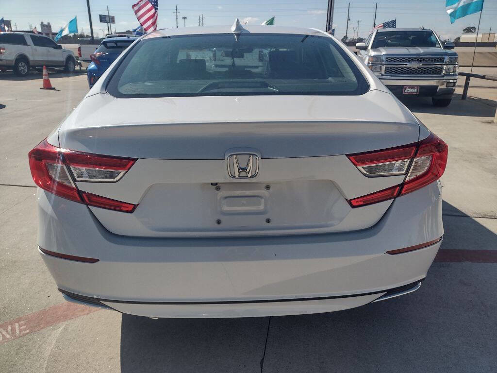 Used 2019 Honda Accord EX image 6
