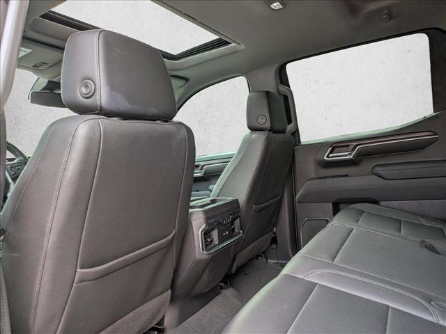 Used 2023 GMC Sierra 1500 SLT image 13