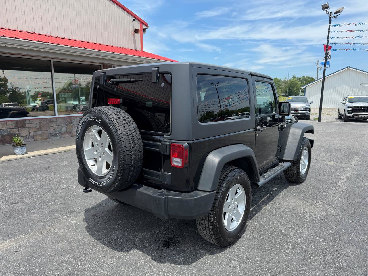 Used 2012 Jeep Wrangler Sport AWD/4WD image 4
