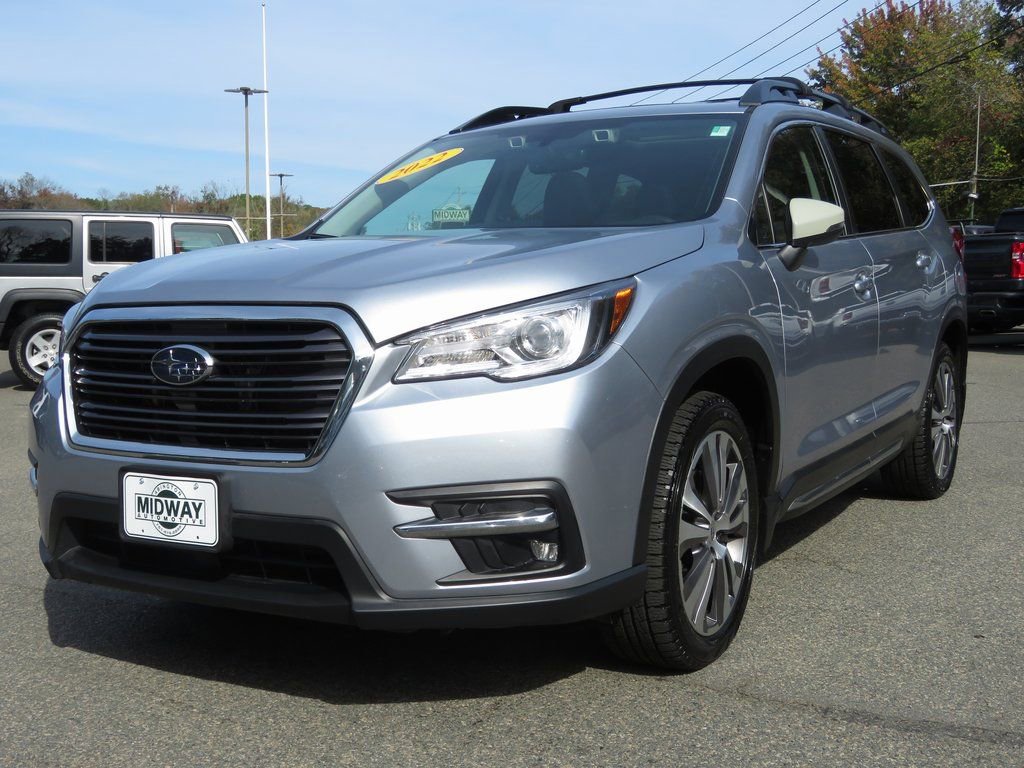 Used 2022 Subaru Ascent Limited w/ Technology Package image 1