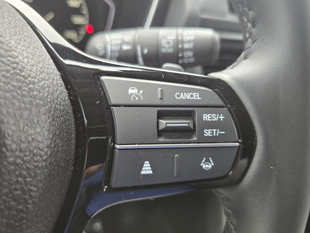 Used 2025 Honda Pilot Touring image 27