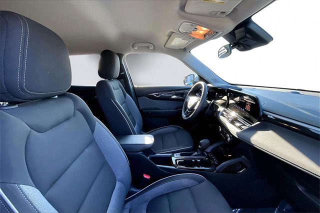 Used 2024 Chevrolet TrailBlazer LT image 26