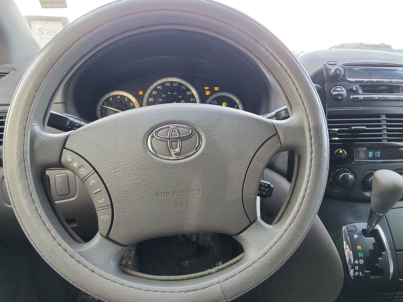 Used 2005 Toyota Sienna LE image 10