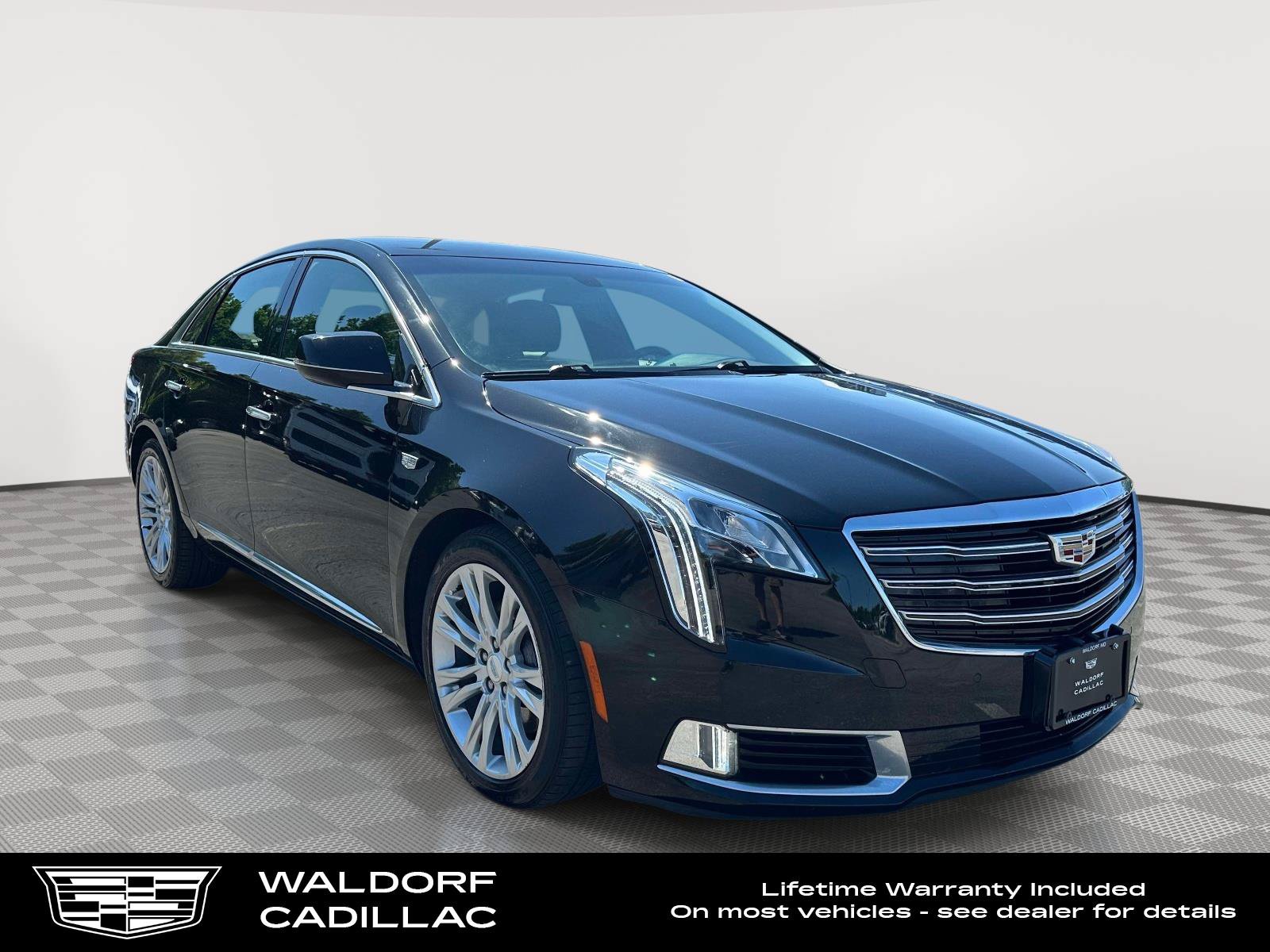 Used 2019 Cadillac XTS Luxury FWD image 1