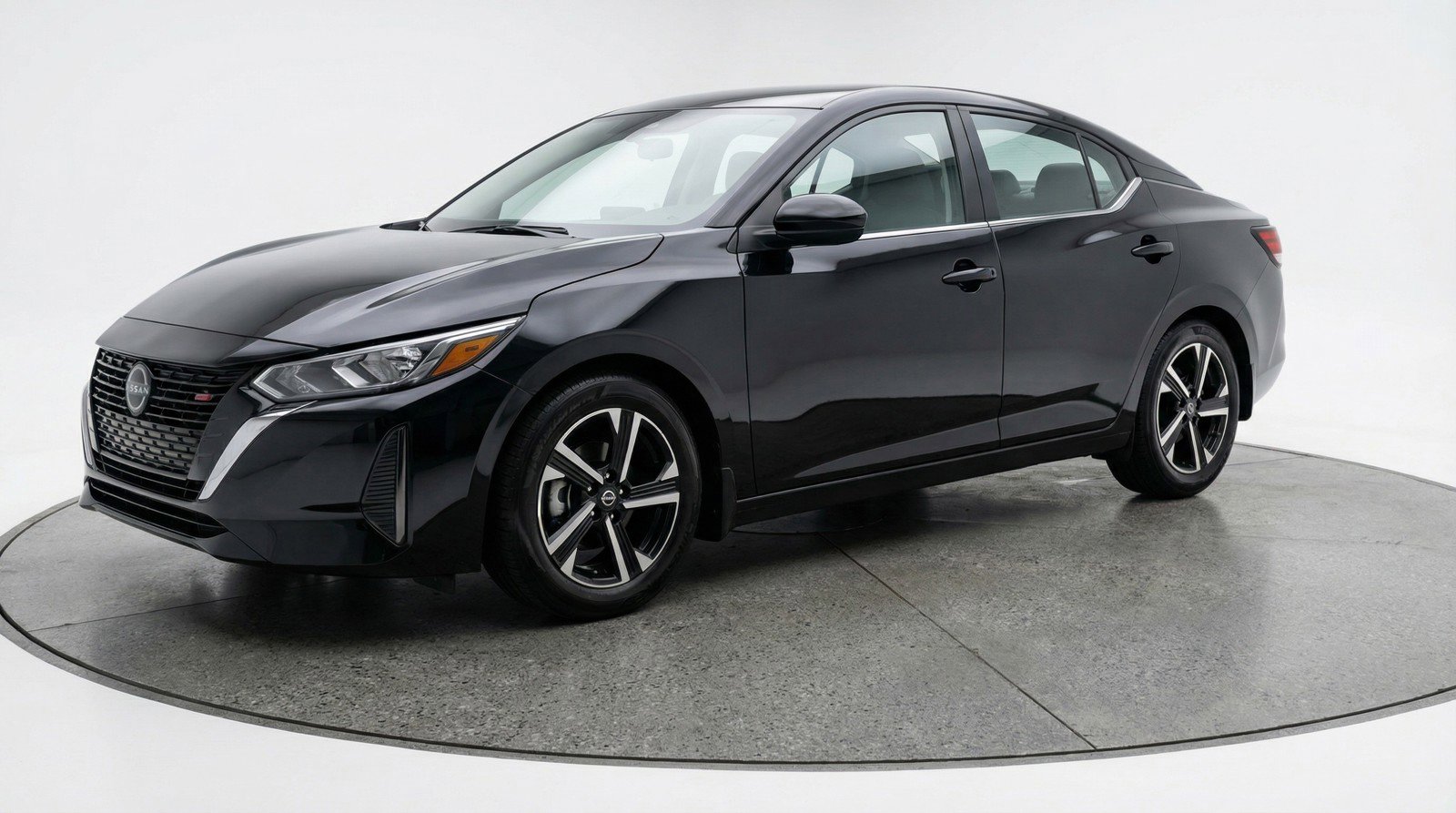 Used 2025 Nissan Sentra SV image 3