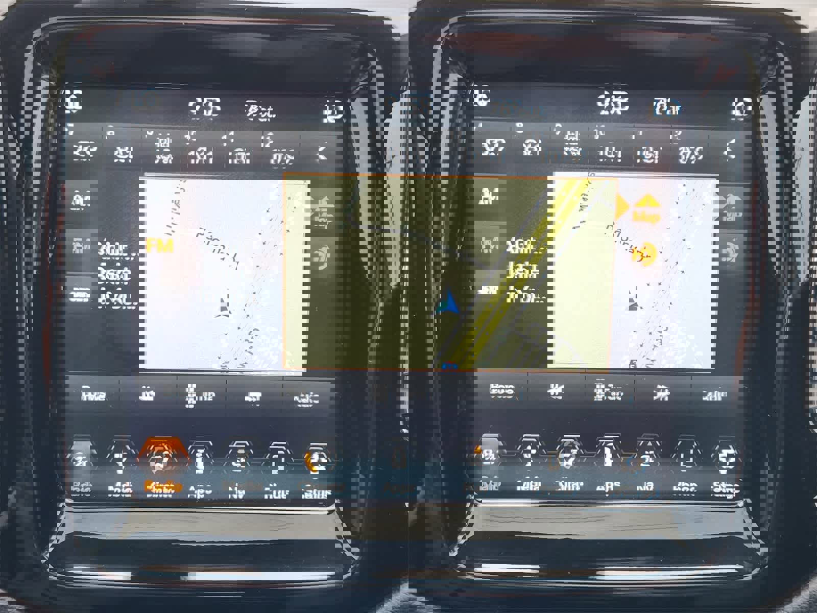 Used 2018 Jeep Compass Altitude w/ Popular Equipment Group image 16