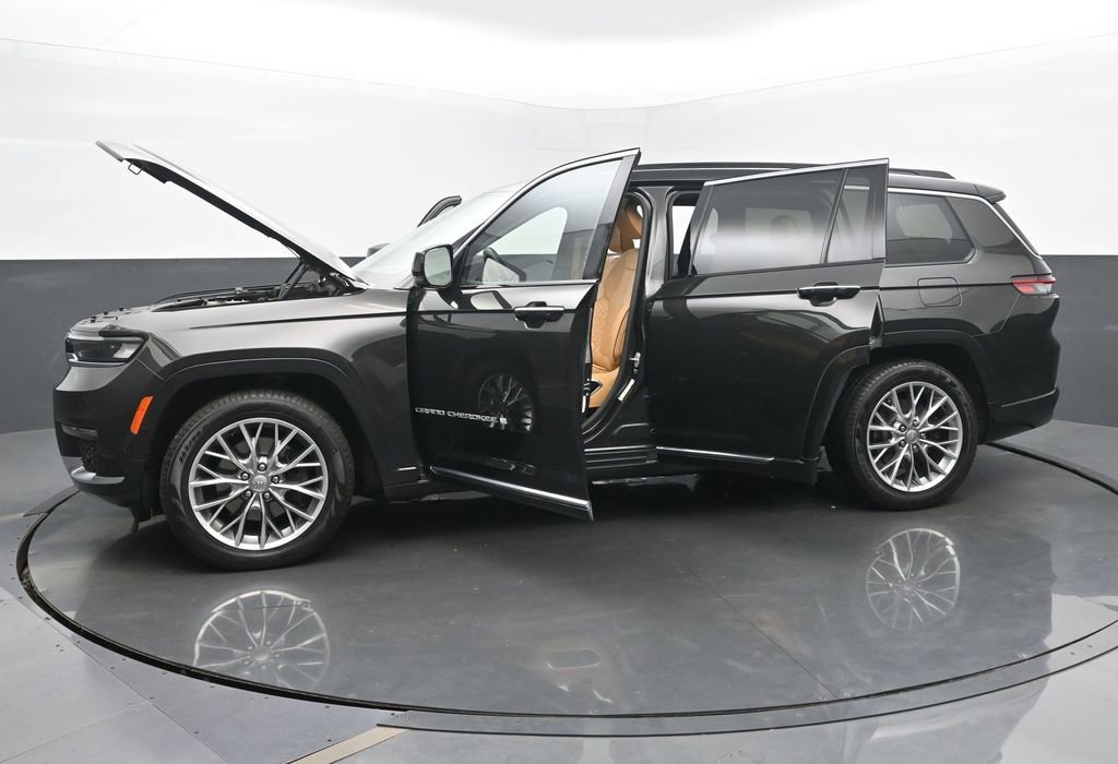 Used 2024 Jeep Grand Cherokee L Summit w/ Advanced Protech Group IV image 57