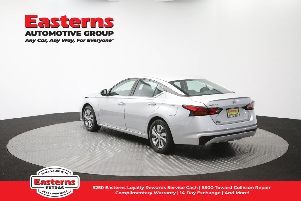 Used 2024 Nissan Altima 2.5 S FWD image 65