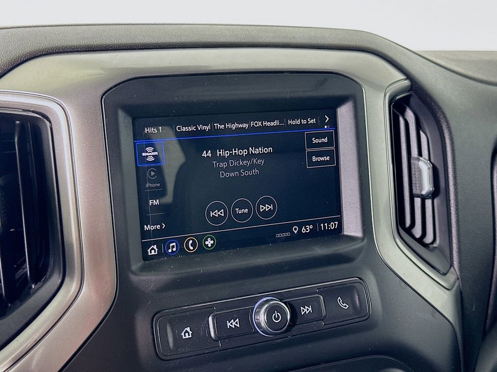 Used 2025 Chevrolet Silverado 2500 Custom w/ Custom Value Package image 24