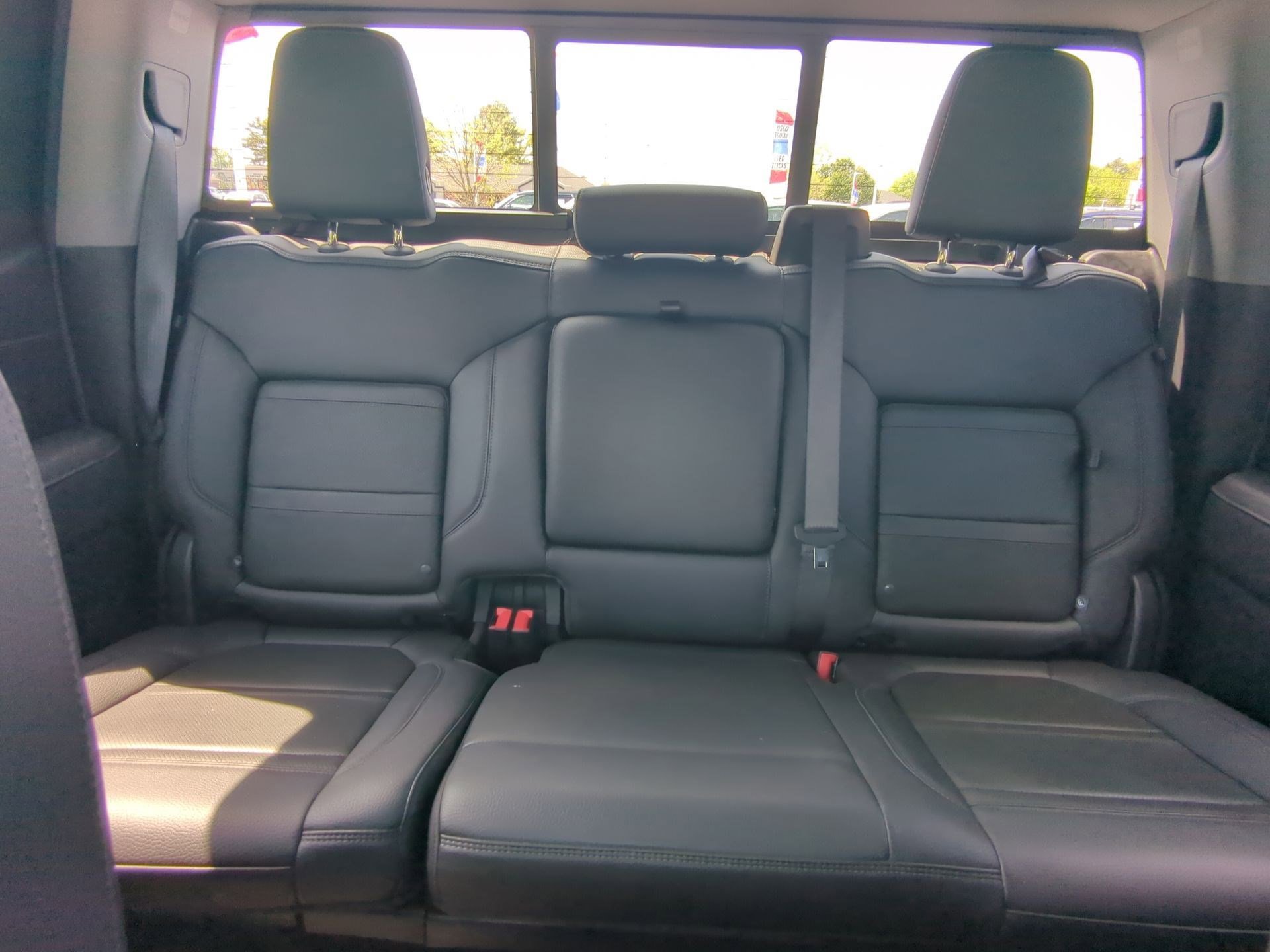 Used 2021 GMC Sierra 1500 Denali w/ Denali Premium Package image 23