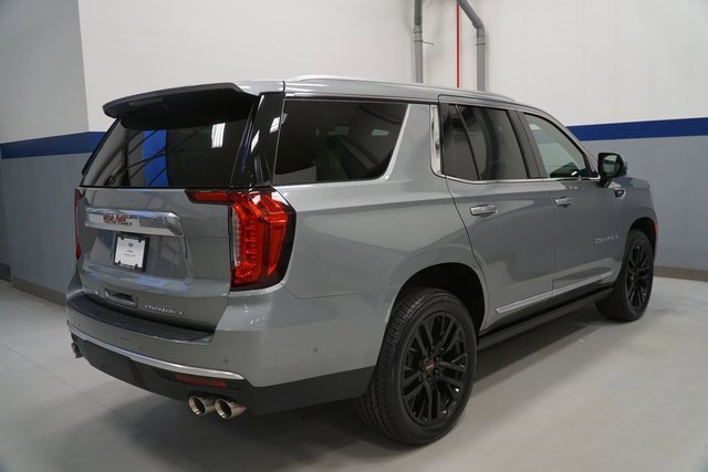 Used 2023 GMC Yukon Denali w/ Advanced Technology Package image 6