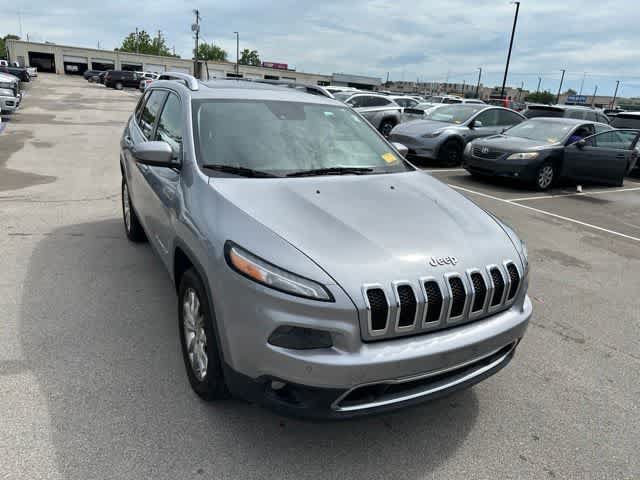 Used 2014 Jeep Cherokee Limited w/ Technology Group AWD/4WD image 26