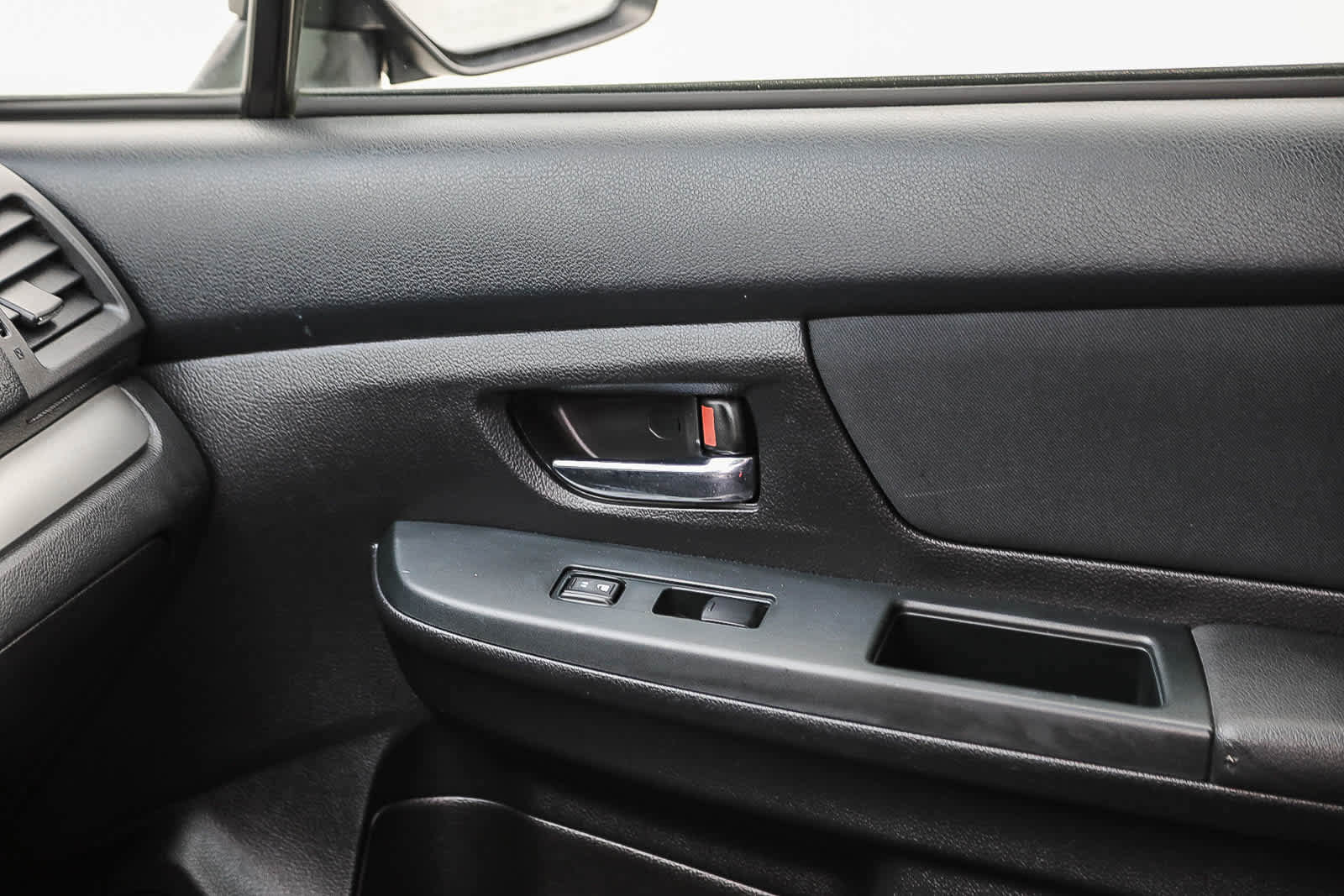 Used 2013 Subaru Crosstrek 2.0i Premium w/ Popular Pkg 2 image 21