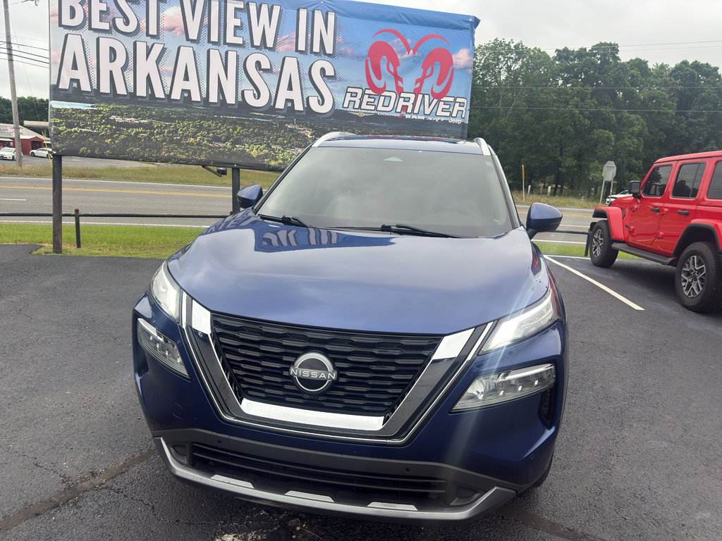 Used 2023 Nissan Rogue SL w/ SL Premium Package AWD/4WD image 2