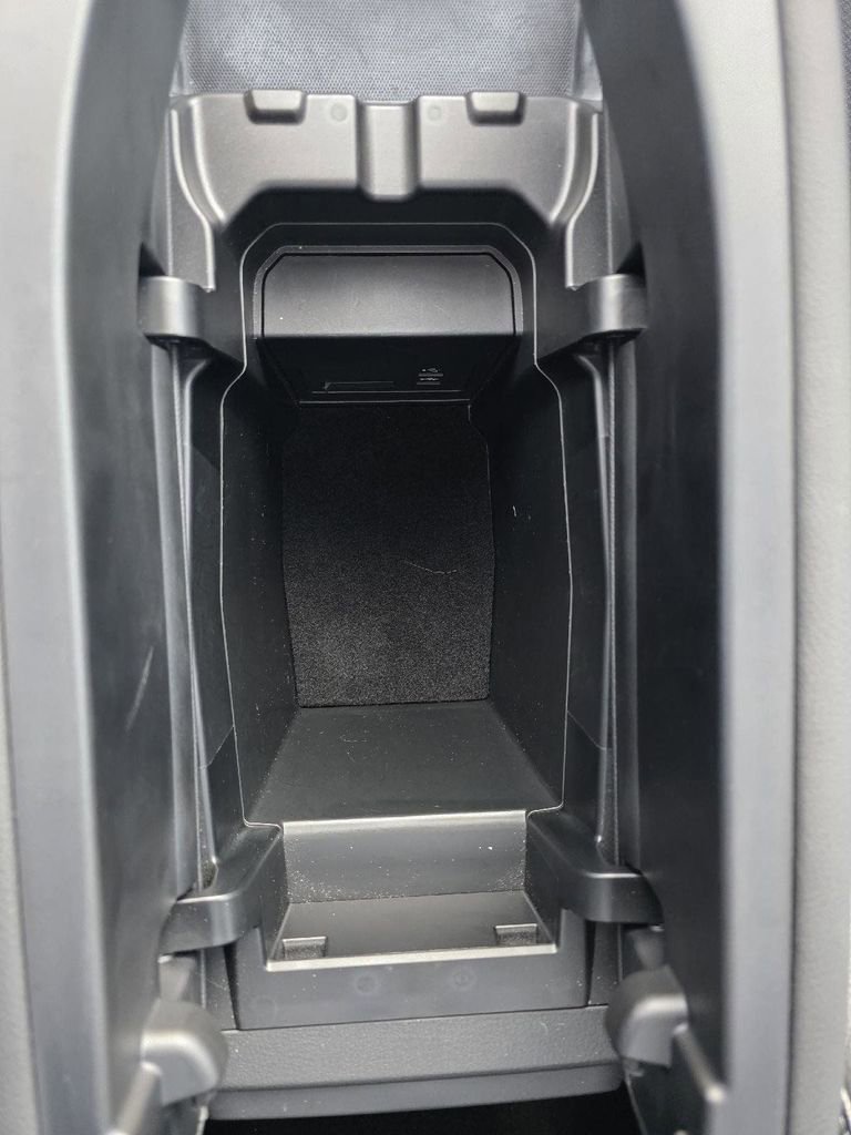 Used 2023 MAZDA CX-50 2.5 S w/ Preferred Plus Pkg image 21