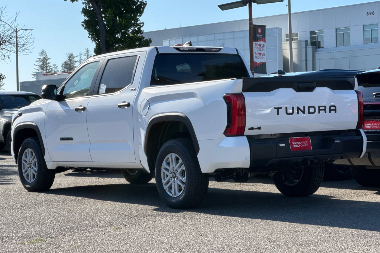 New 2026 Toyota Tundra SR5 w/ SR5 Convenience Package AWD/4WD image 7