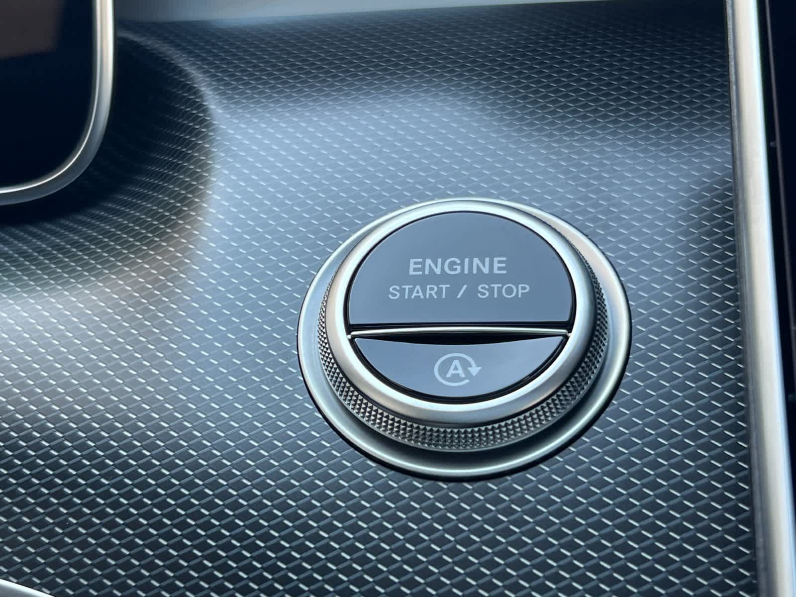 New 2026 Mercedes-Benz C 300 Sedan image 20