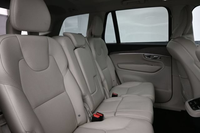 Used 2023 Volvo XC90 B6 Plus w/ Protection Package Premier AWD/4WD image 34