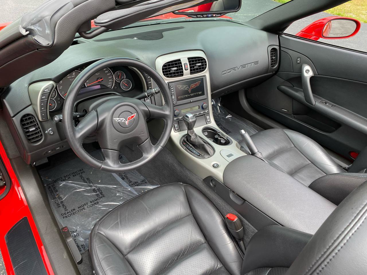 Used 2005 Chevrolet Corvette Convertible w/ Preferred Equipment Group RWD image 17