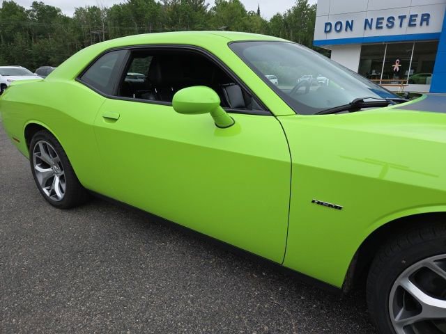 Used 2015 Dodge Challenger R/T Plus RWD image 23