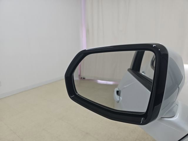 Used 2024 Chevrolet Blazer LT w/ Convenience Package image 14