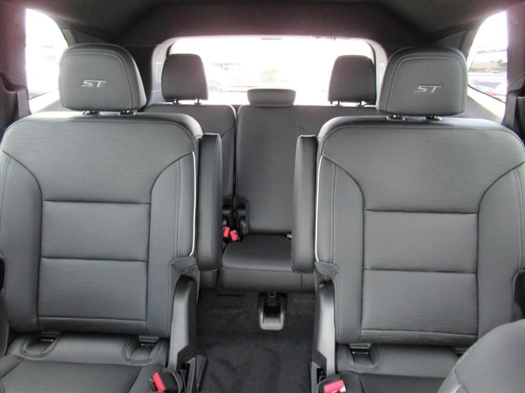 New 2026 Buick Enclave Sport Touring w/ Power Package image 28