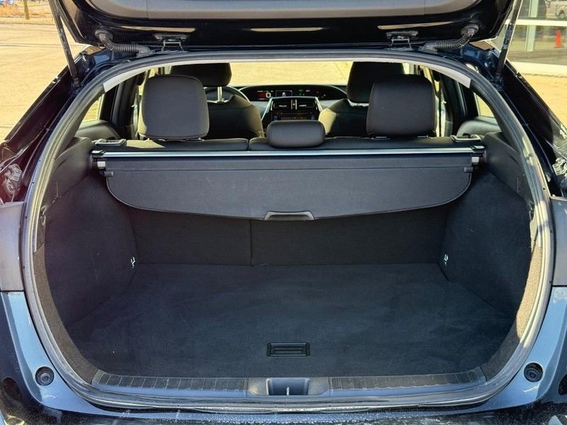 Used 2019 Toyota Prius LE image 9