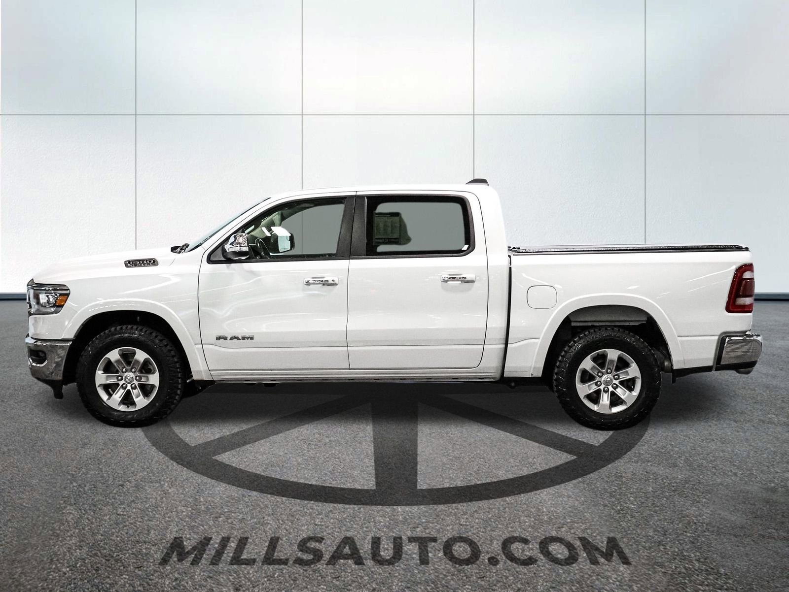Used 2020 RAM 1500 Laramie image 3