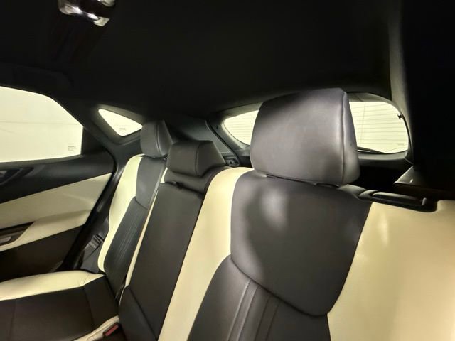 Used 2024 Lexus NX 250 FWD w/ Towing Package (2000 Lbs) image 32