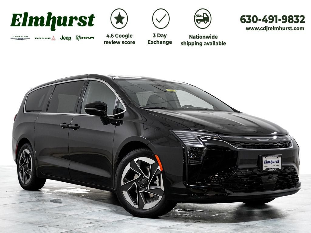New 2027 Chrysler Pacifica Limited w/ Family Tech Group