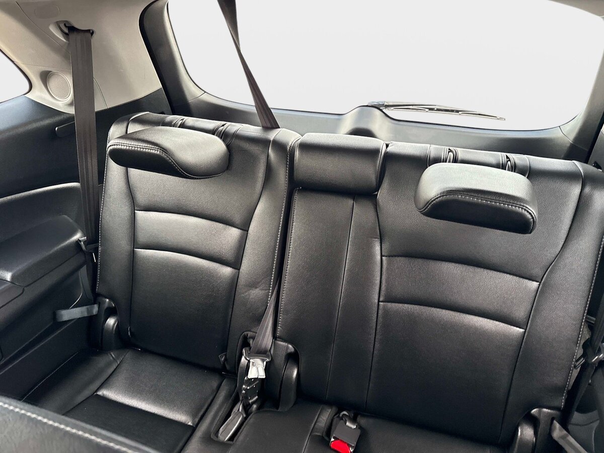 Used 2021 Honda Pilot Touring image 12