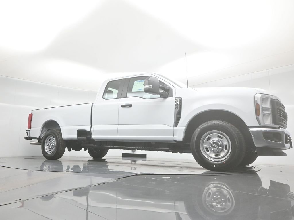 New 2026 Ford F350 XL w/ XL Chrome Package image 46