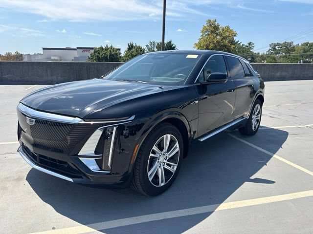 Certified 2024 Cadillac Lyriq Tech AWD/4WD image 1