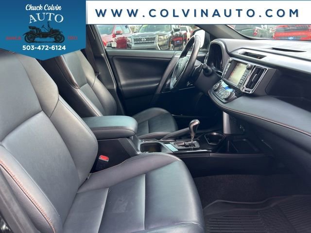 Used 2016 Toyota RAV4 SE image 24