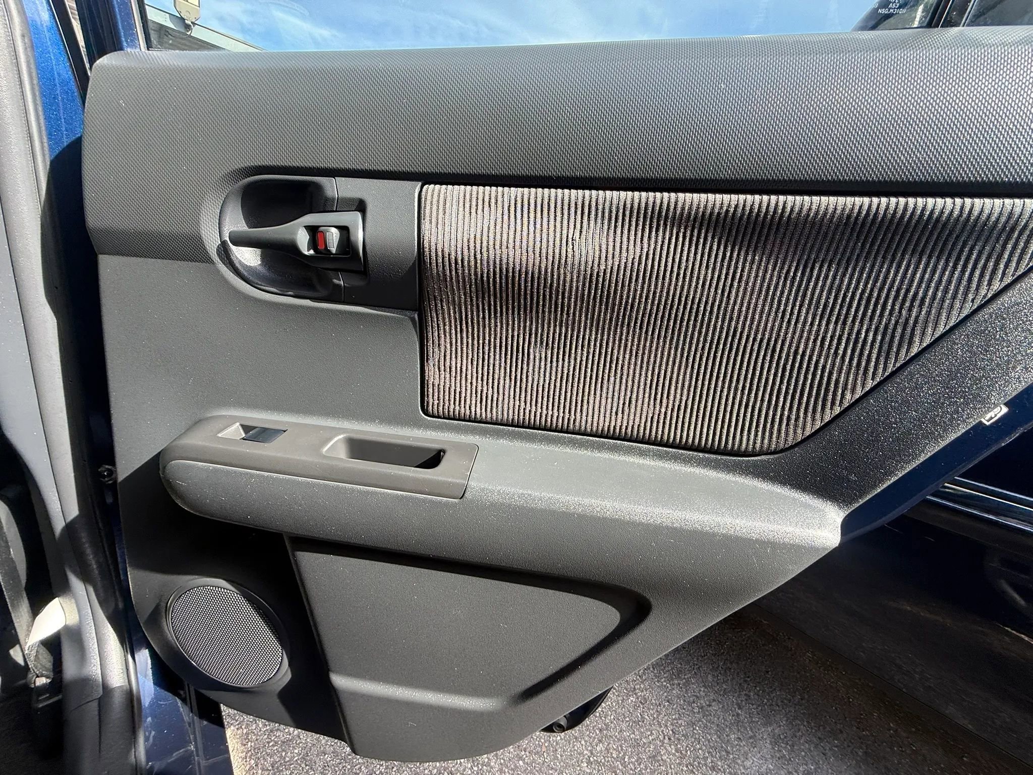 Used 2015 Scion xB Hatchback 4D image 21