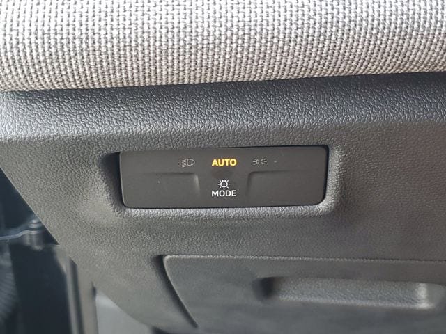 Certified 2025 Volkswagen Tiguan S FWD image 26