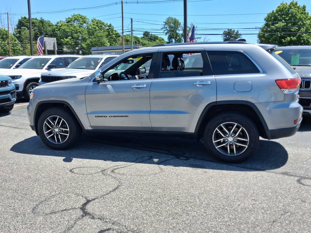 Certified 2017 Jeep Grand Cherokee Limited AWD/4WD image 5