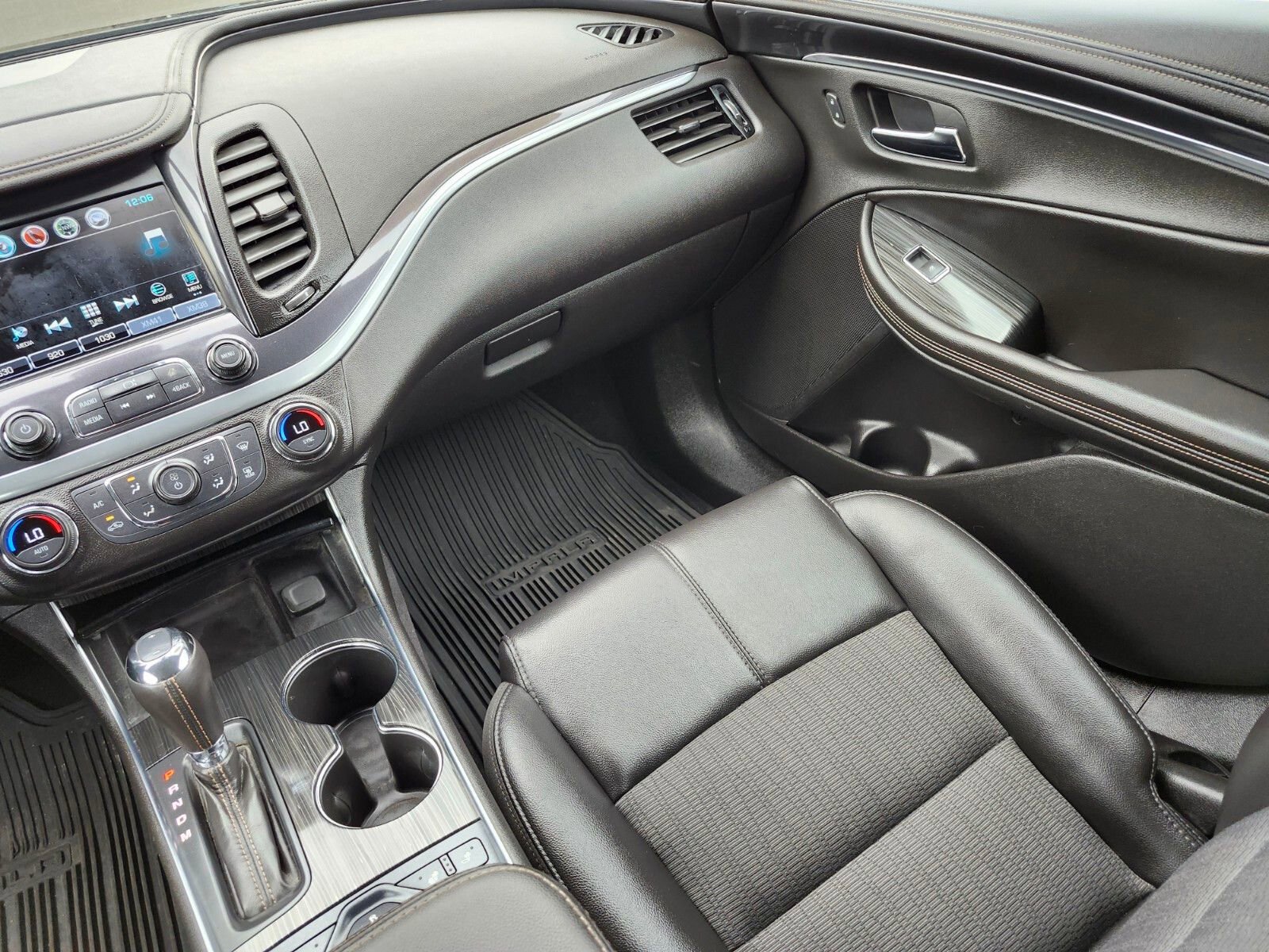 Used 2019 Chevrolet Impala LT w/ LT Convenience Package image 15