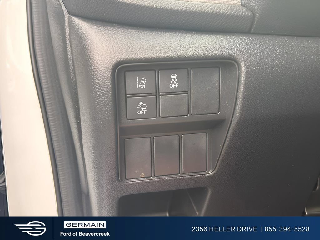 Used 2020 Honda CR-V LX image 11