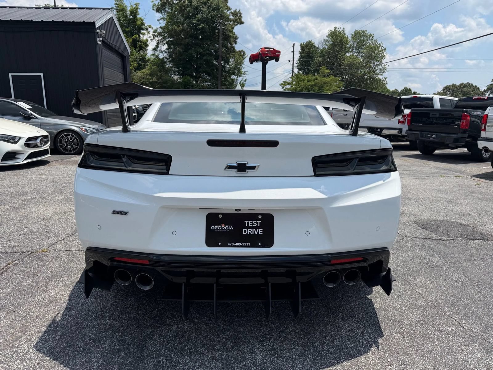 Used 2016 Chevrolet Camaro SS RWD image 11